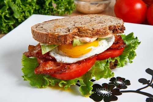 Avocado BLT with fried egg and chipotle mayo
