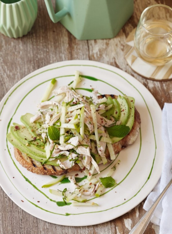Avocado bruschetta with smoked chicken and mint salad