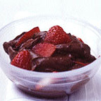 Avocado chocolate mousse with strawberries