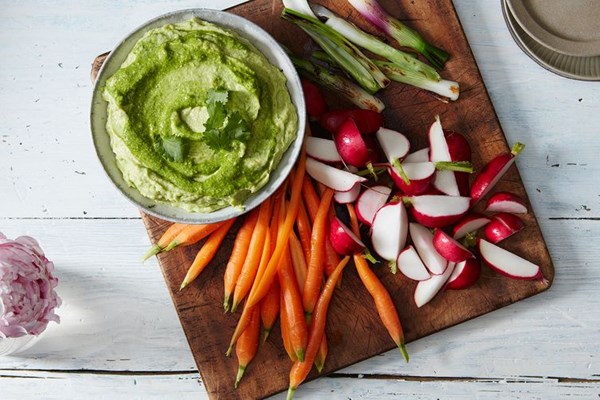 Avocado crème fraîche dip with cilantro pesto