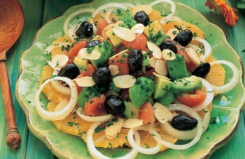 Avocado, orange and almond salad