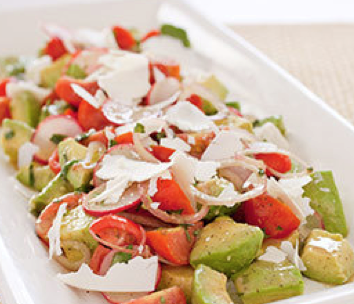 Avocado salad with tomatoes and radishes