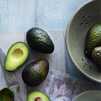 Avocado, salmon and brown rice salad