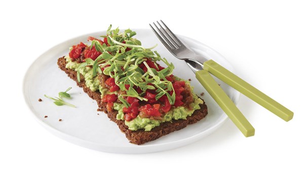 Avocado tartine with sweet onions and roasted red peppers