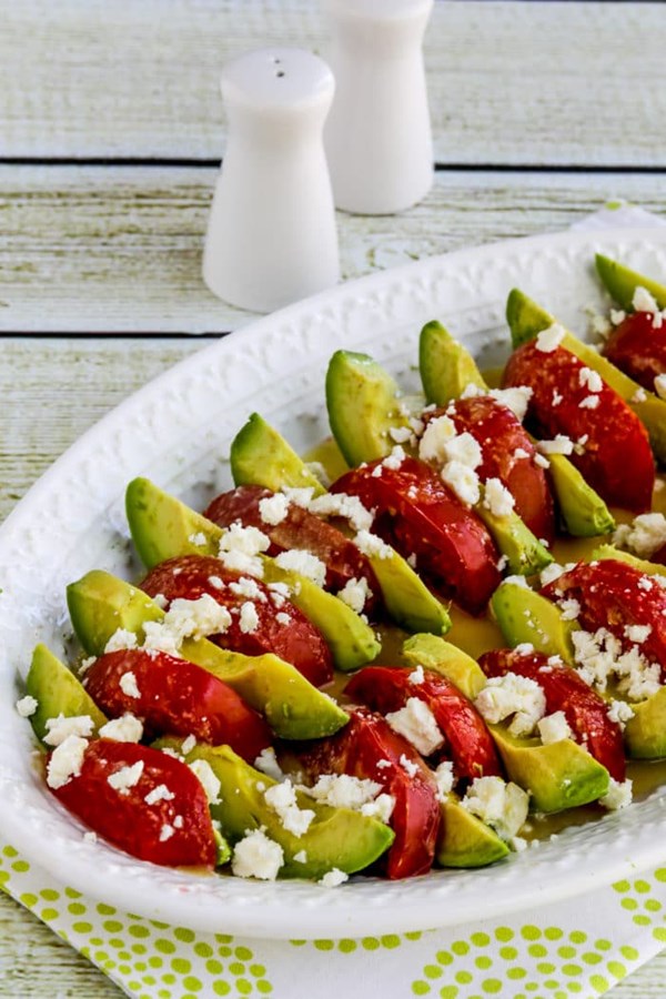 Avocado tomato salad