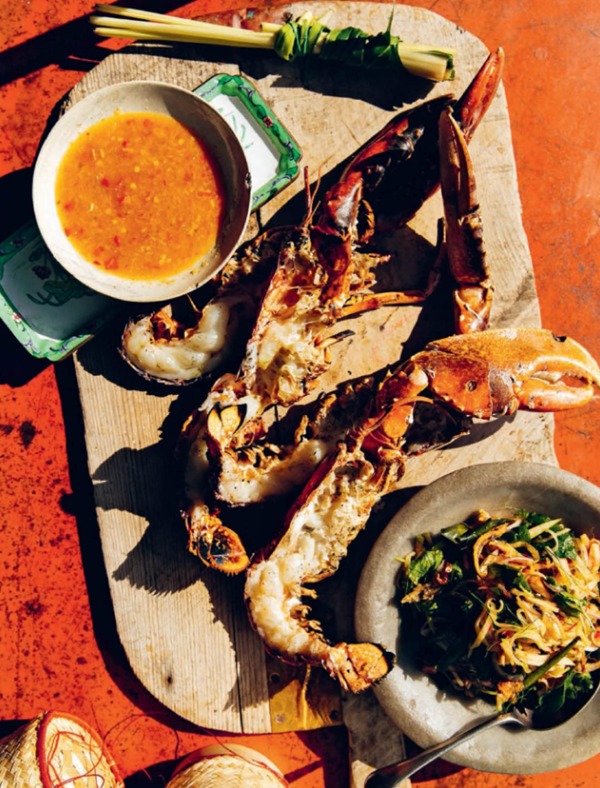 Ayutthaya grilled native lobster (Goong yai pao)