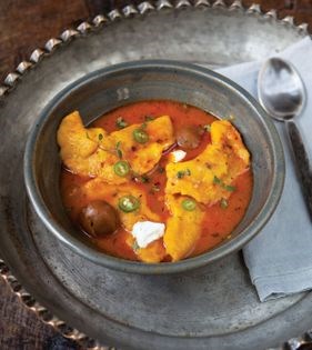 Azarbaijani dumpling soup (Gush bareh-ye Azarbajani)
