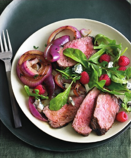 Baby arugula salad with berries and Gorgonzola