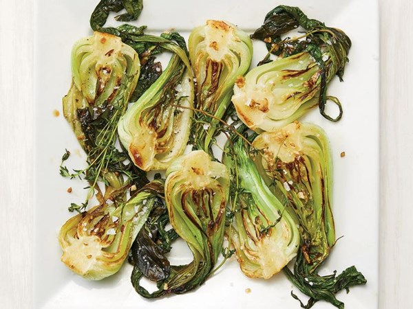 Baby bok choy with garlic and thyme 