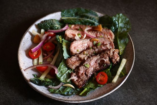 Baby kale and steak salad