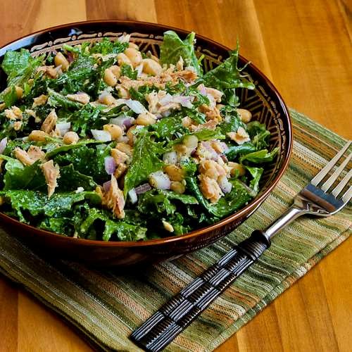 Baby kale, white bean, and tuna salad with lemon