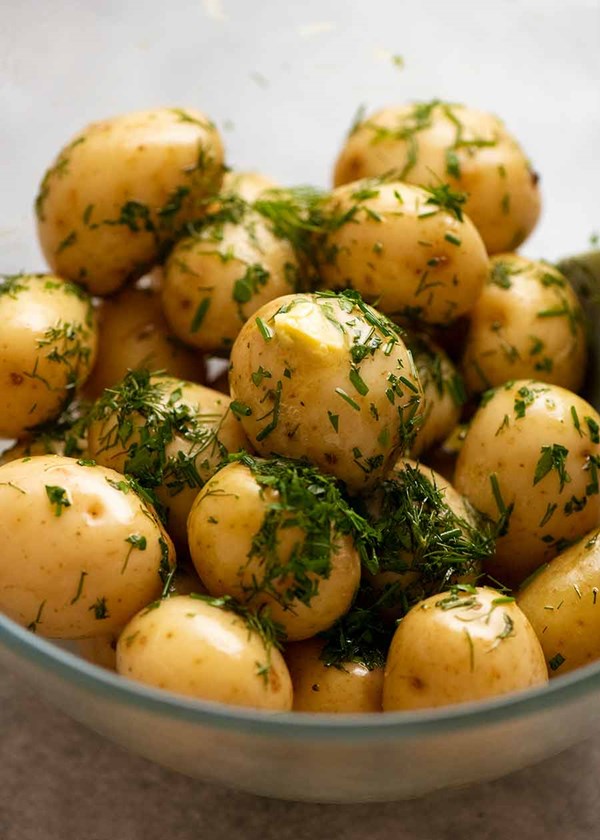 Baby potatoes with butter & herbs