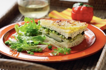 Baby spinach, pea & potato bake