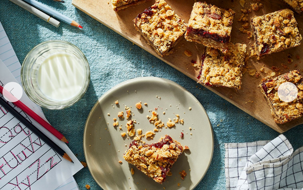 Back-to-school raspberry granola bars