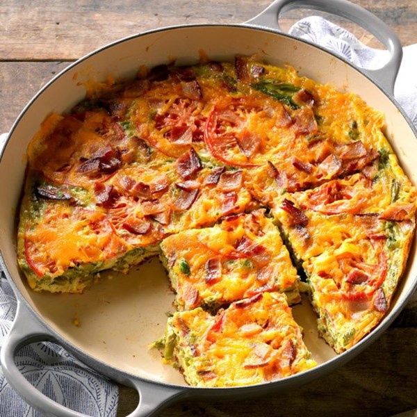 Bacon & asparagus frittata