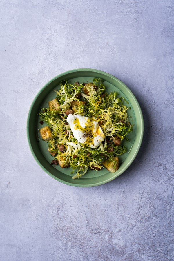 Bacon & egg frisée salad