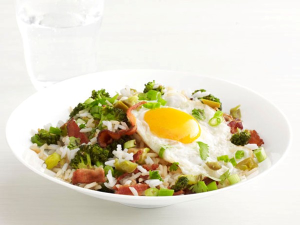 Bacon and broccoli rice bowl