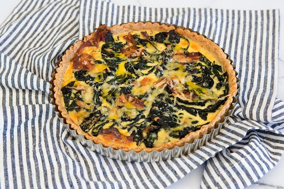 Bacon and cavolo nero tart with walnut pastry