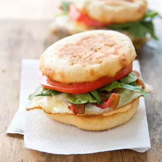 Bacon and cheddar breakfast sandwiches