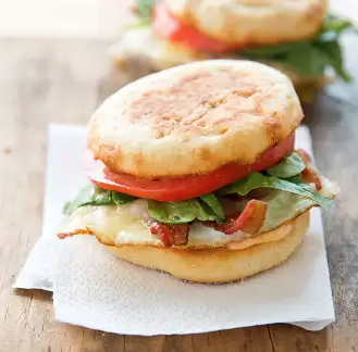 Bacon and cheddar breakfast sandwiches