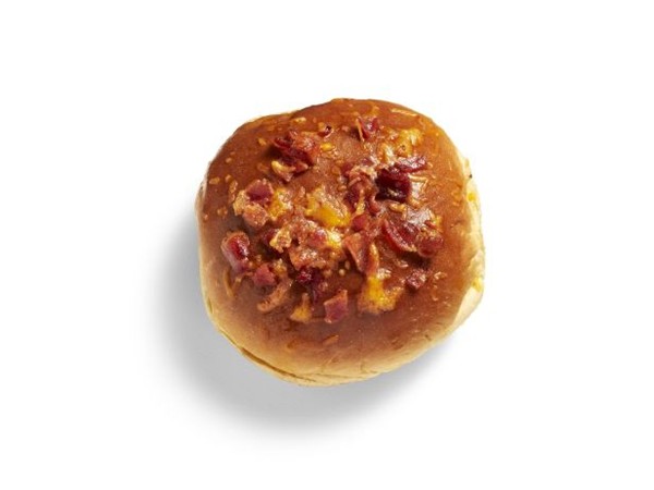 Bacon and cheddar burger buns