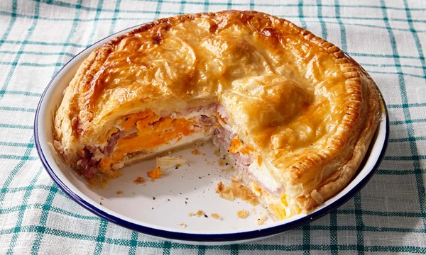 Bacon and egg pie