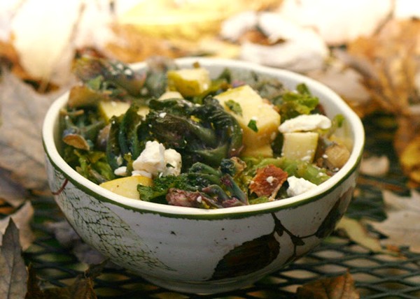 Bacon-apple kalette salad
