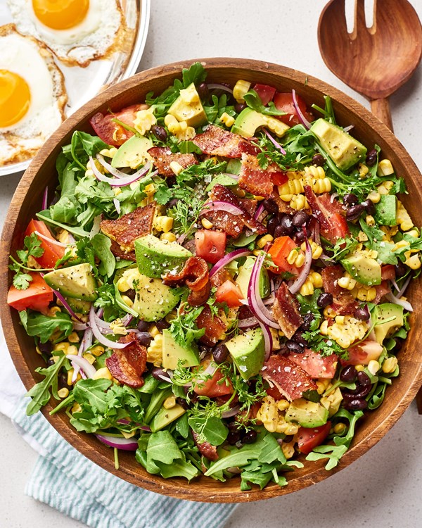 Bacon avocado salad bowls