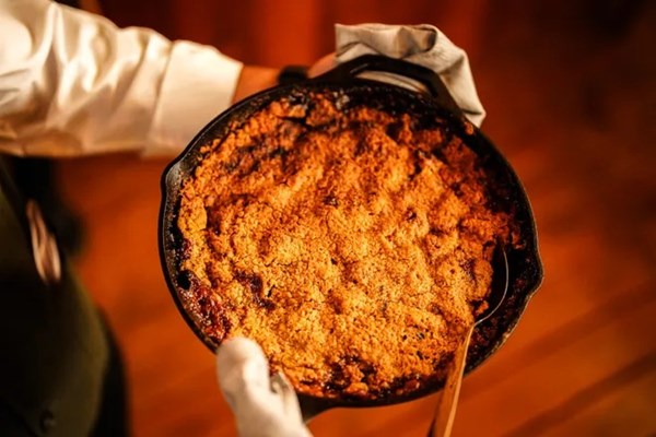Bacon bourbon apple crisp