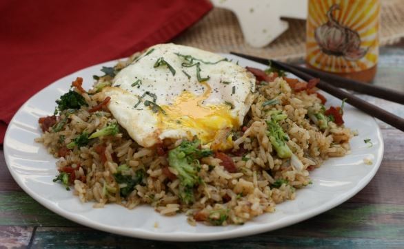 Bacon, broccoli, and garlic fried rice