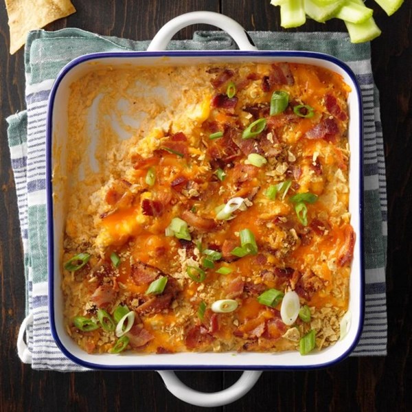 Bacon Buffalo chicken dip
