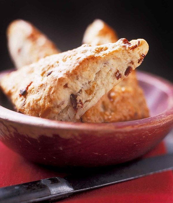 Bacon buttermilk scones