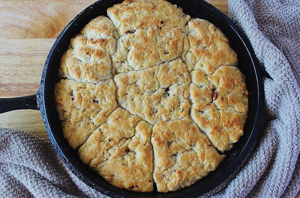 Bacon cathead biscuits