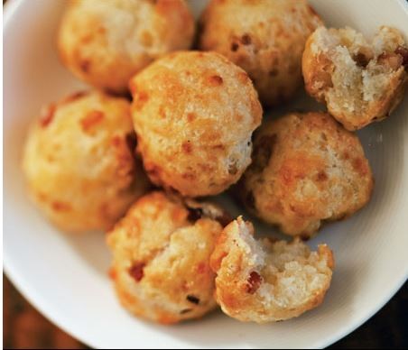Bacon cheddar biscuits