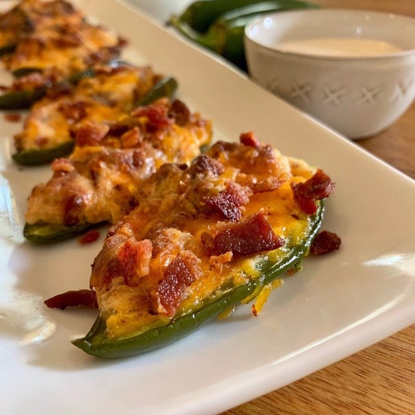 Bacon cheddar jalapeño poppers