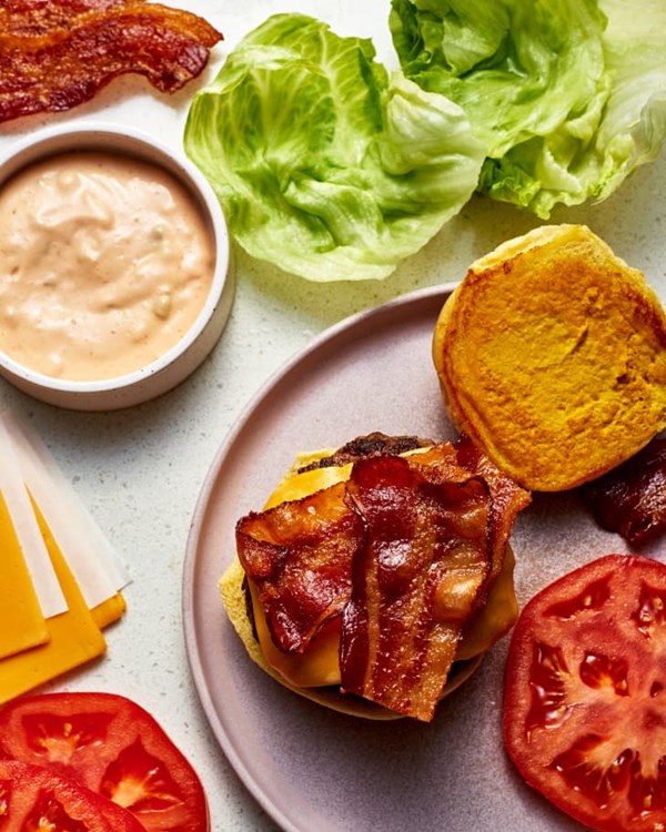Bacon cheeseburger