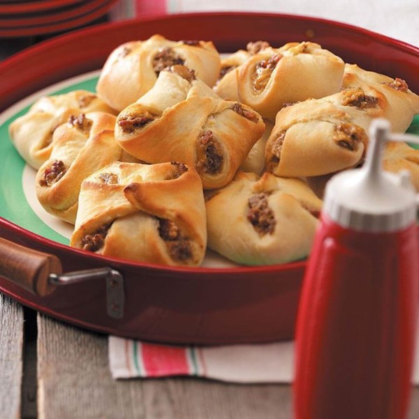Bacon cheeseburger buns