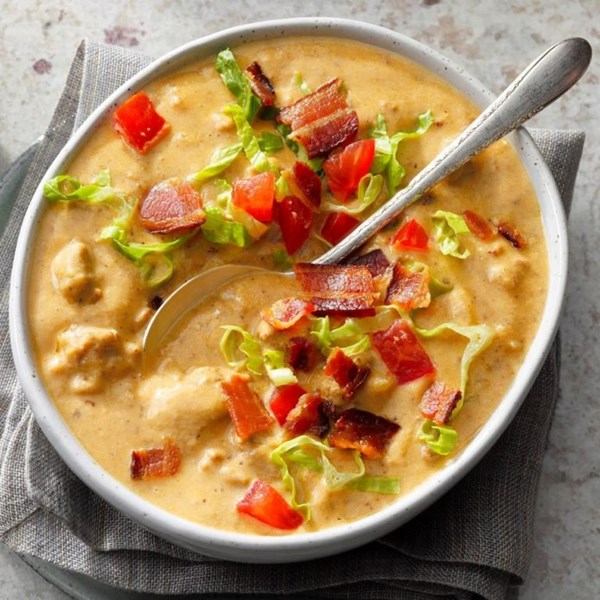 Bacon cheeseburger soup