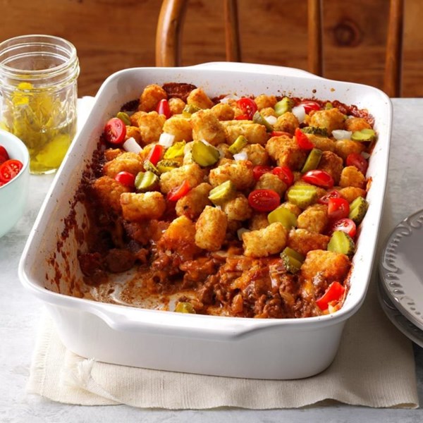 Bacon cheeseburger Tater Tot bake