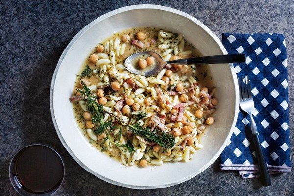Bacon, chickpea & rosemary cavatelli in broth