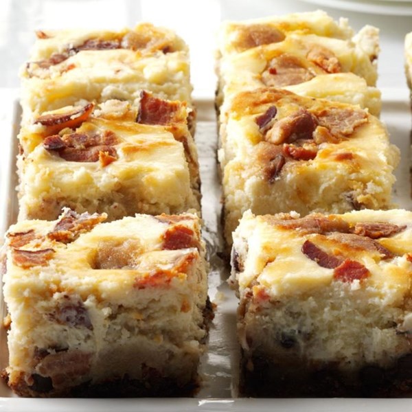 Bacon chocolate chip cheesecake blondies