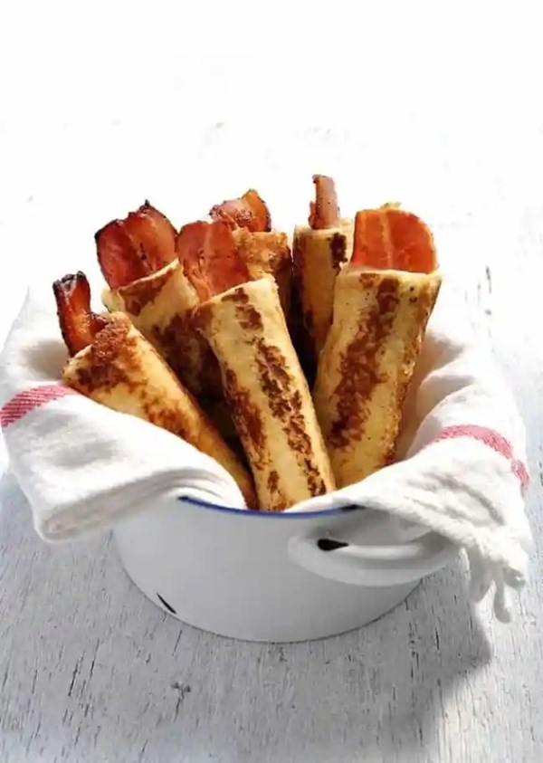 Bacon French toast roll ups