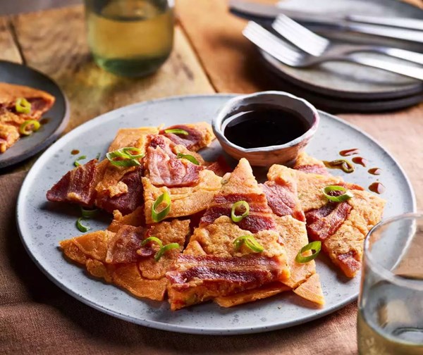 Bacon kimchi pancakes (Jeon)
