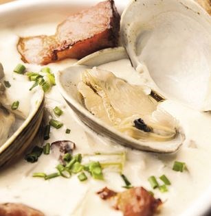 Bacon loves clam chowder