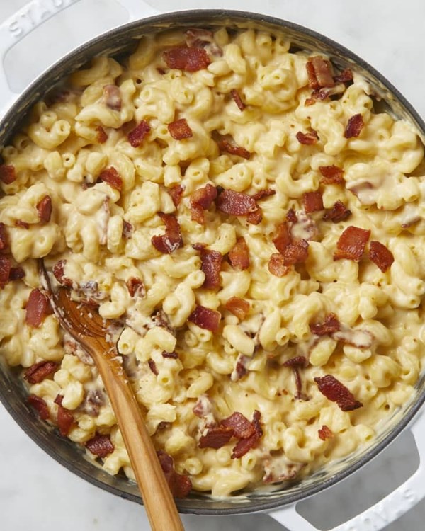 Bacon mac and cheese