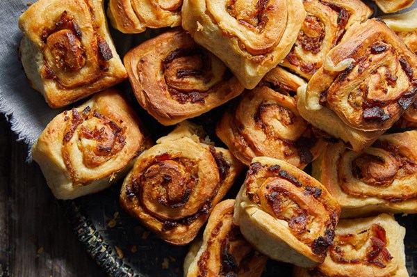 Bacon onion rye rolls