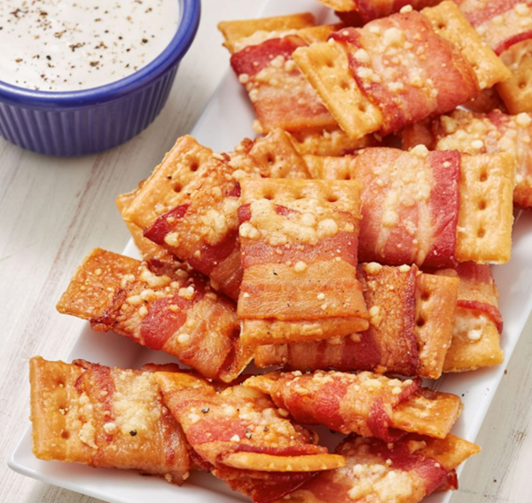 Bacon Parm crackers