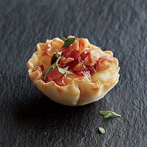 Bacon phyllo cups