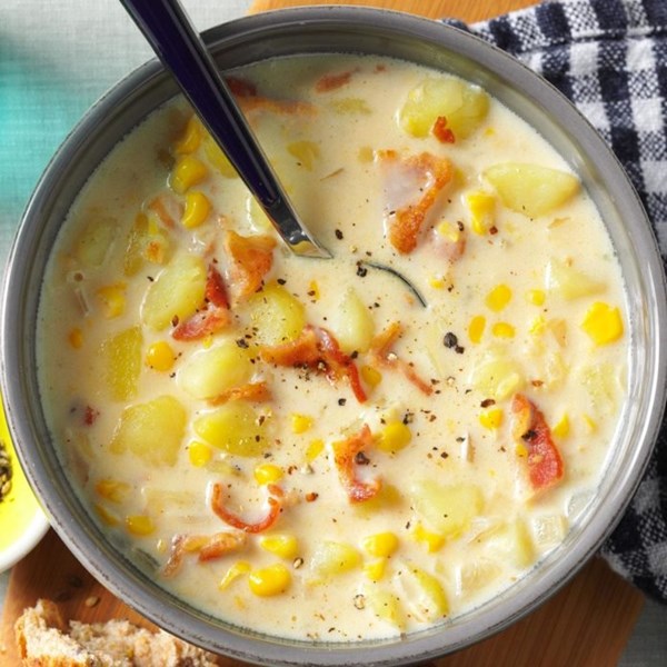 Bacon-potato corn chowder