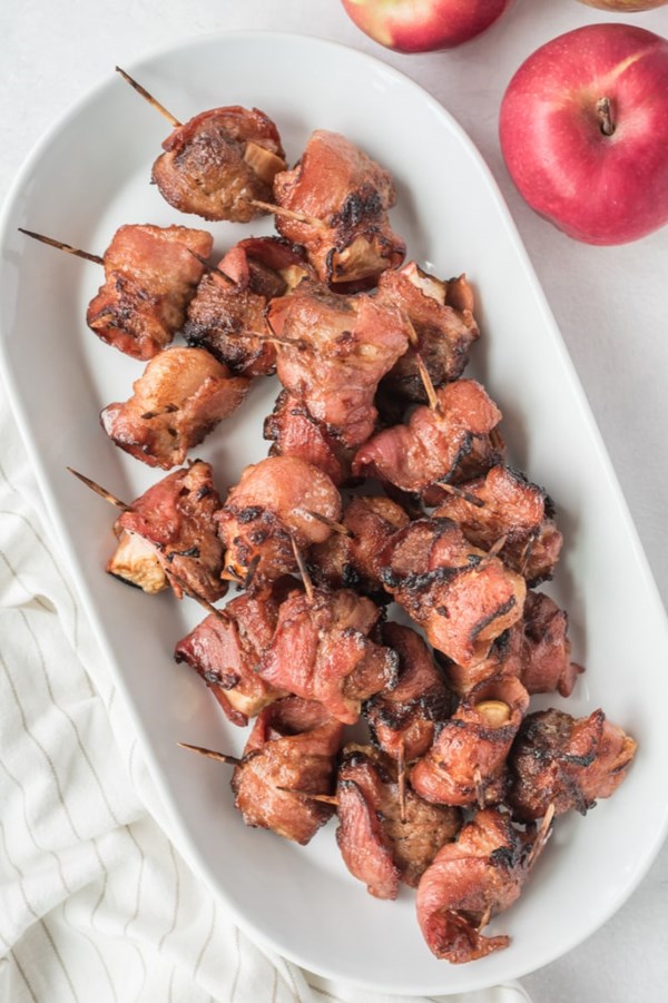 Bacon-wrapped apple & sausage bundles
